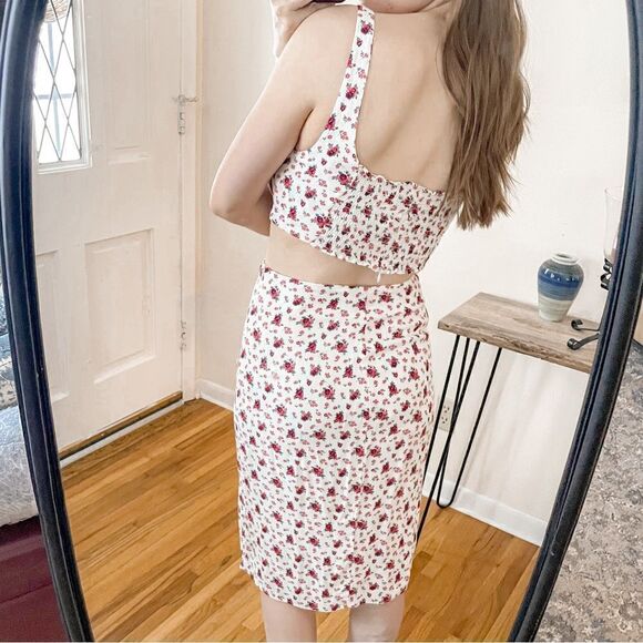 Reformation Two Piece Skirt Set Floral 6 - Picture 3 of 10